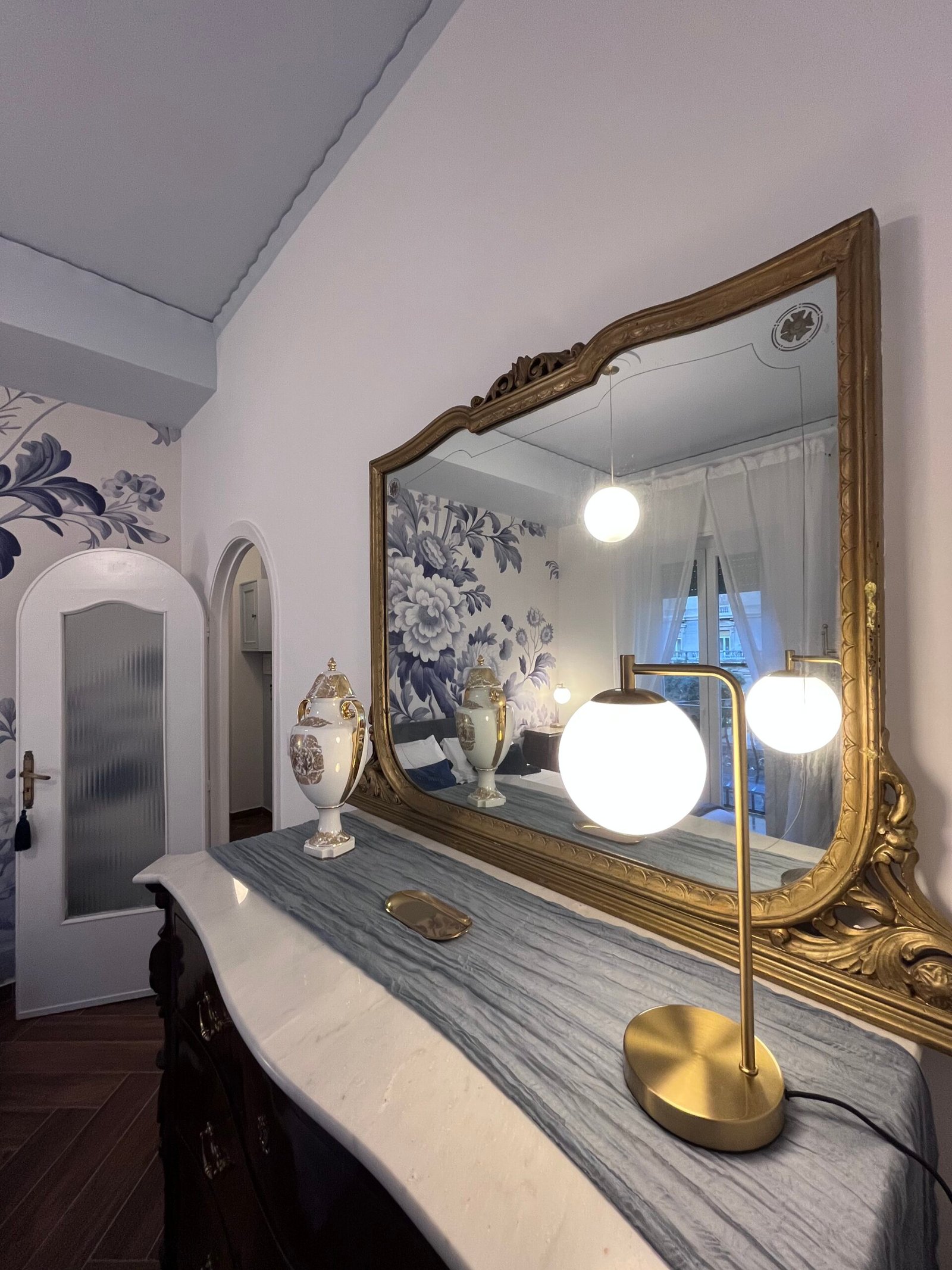 Appartamento 60mq Serapide 13 a Santa Lucia Napoli Camera da letto Matrimoniale