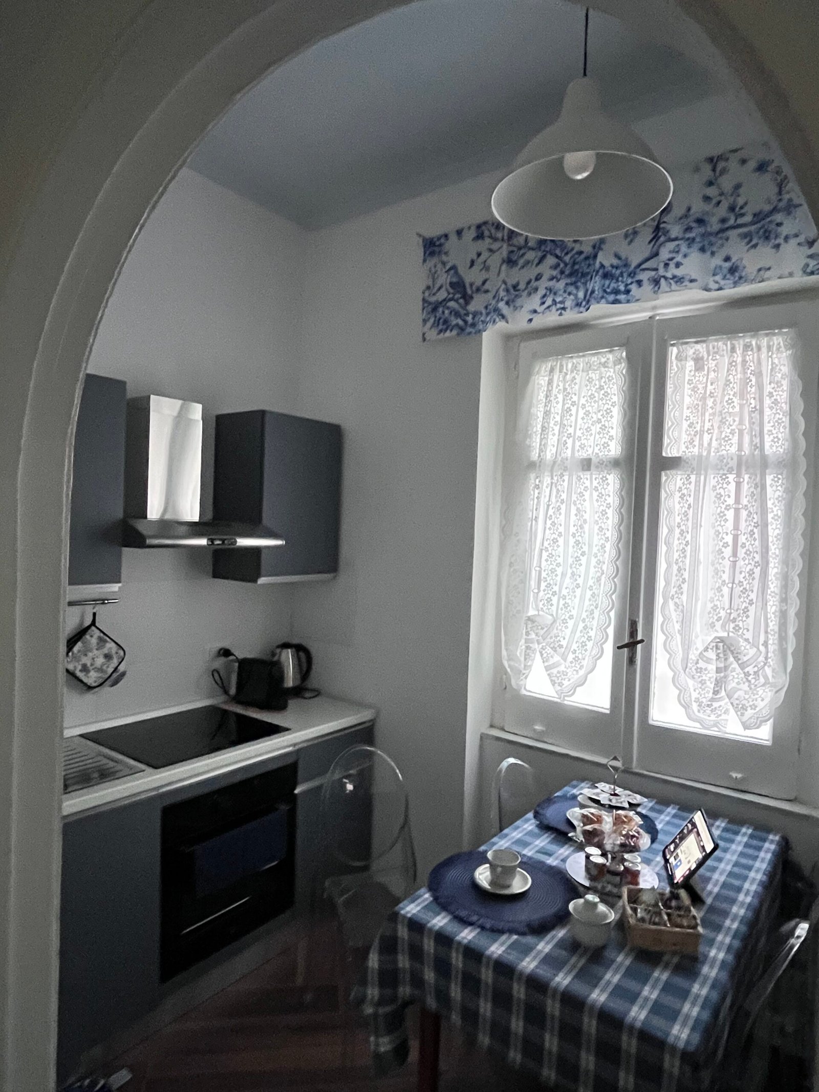 Casa Vacanze Napoli Serapide 13 a Santa Lucia Cucina attrezzata